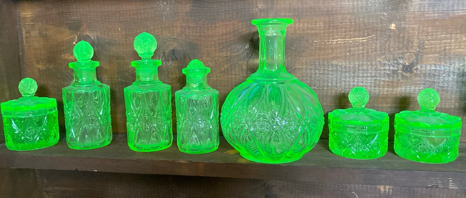 Art deco uraniumgroen glas toiletset, Ophalen of Verzenden