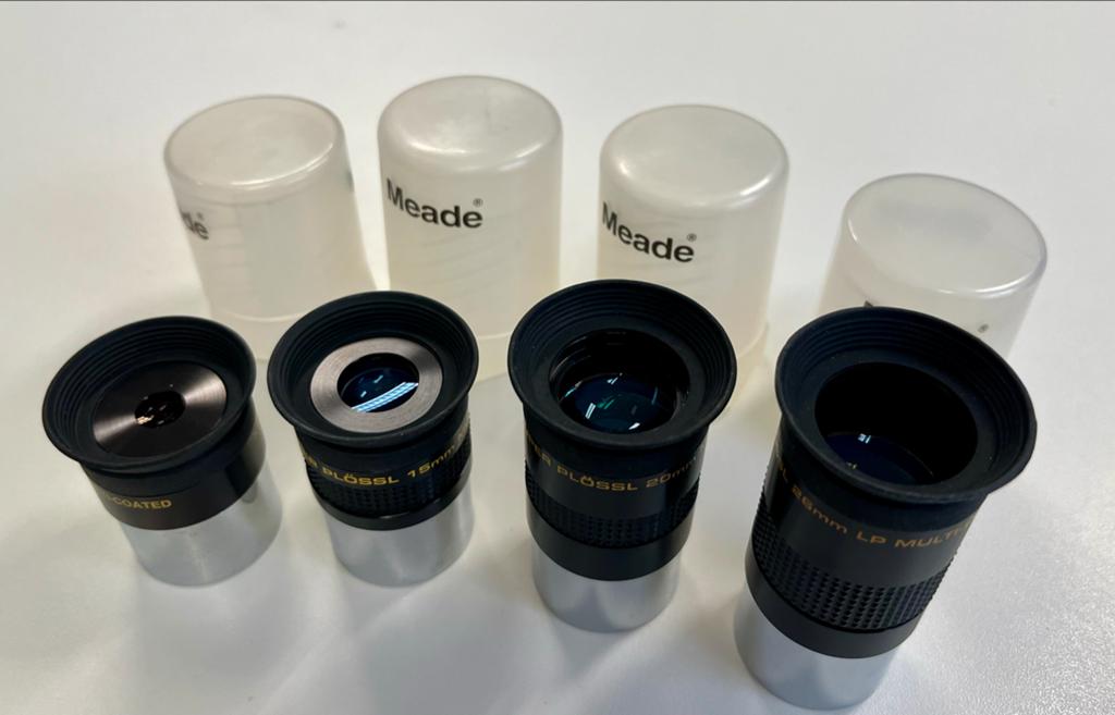 Meade Super Plössl Oculair Set - 9.7mm 15mm, 20mm, 26mm, Audio, Tv en Foto, Optische apparatuur | Telescopen, Ophalen of Verzenden