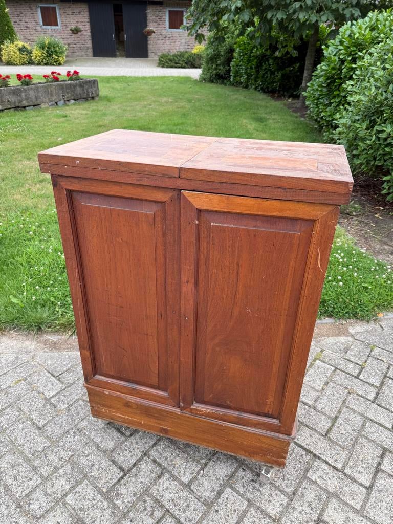 Vintage teak tuinbar / Balie of drankenkast op wielen, Ophalen