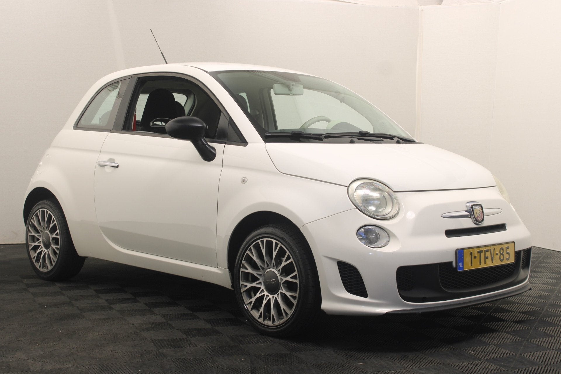 Fiat 500 1.2 Sport |Abarth| (bj 2010), Euro 5, Stof, 4 cilinders, 840 kg