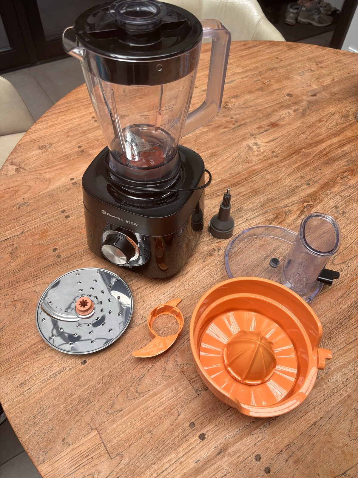 Philips Powerchop 850W Foodprocessor met Blender, Gebruikt, 1 tot 2 liter, 3 snelheden of meer, Ophalen of Verzenden