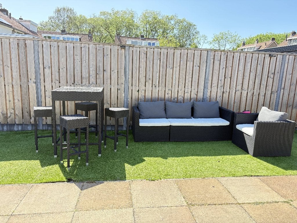 Snel ophalen Wicker Barset Tuintafel + 4 Barkrukken, Tuin en Terras, Ophalen, Gebruikt, Rechthoekig, Kunststof