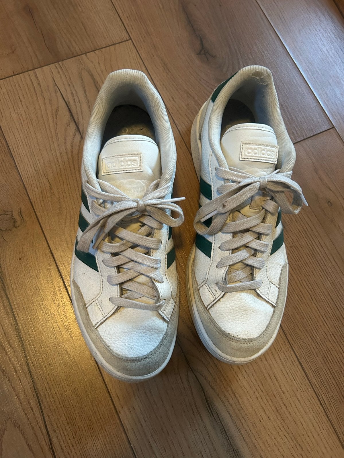 Adidas sneakers maat 45 - Goede staat, Ophalen of Verzenden, Gedragen, Wit, Sneakers of Gympen