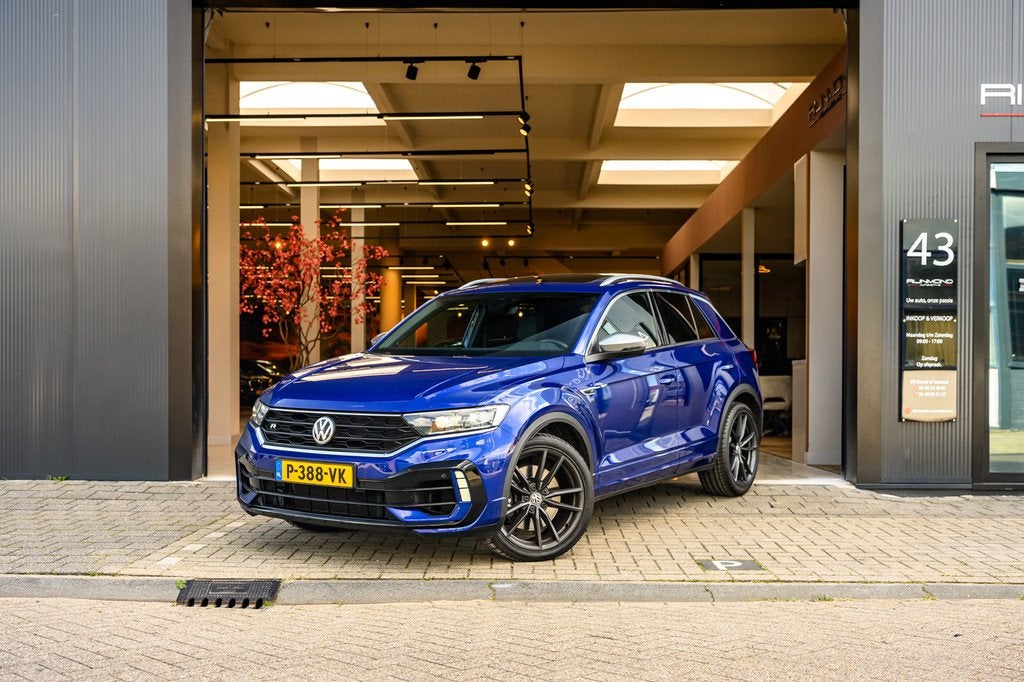 Volkswagen T-Roc 2.0 TSI 4Motion R|Pano|Akrapovic|Carplay|Ca, Automaat, Stof, Gebruikt, 4 cilinders
