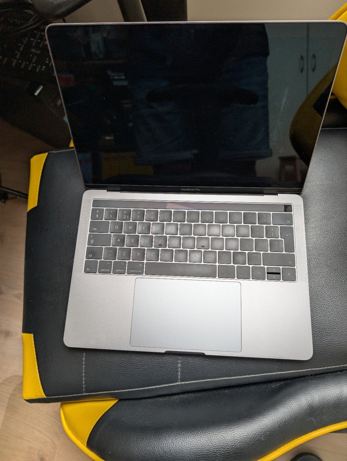 Defecte MacBook Pro 13 inch - Model A1706, Computers en Software, Apple Macbooks, MacBook Pro, Gebruikt, Qwerty, 13 inch