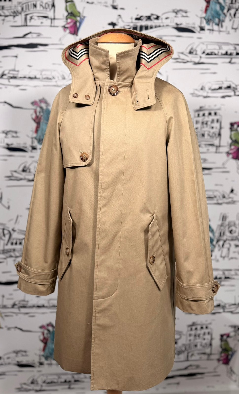 Burberry jongens trenchcoat jas maat 10 (720 euro), Burberry, Customercare@burberry.com, Burberry EU, Ophalen of Verzenden
