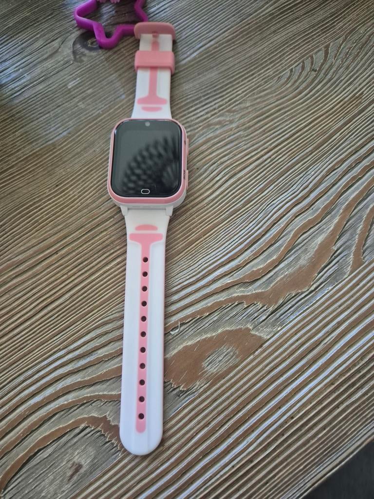 Qlokkie Horloge - Smartwatch voor Kinderen (Roze/Wit), Sieraden, Tassen en Uiterlijk, Horloges | Kinderen, Ophalen of Verzenden
