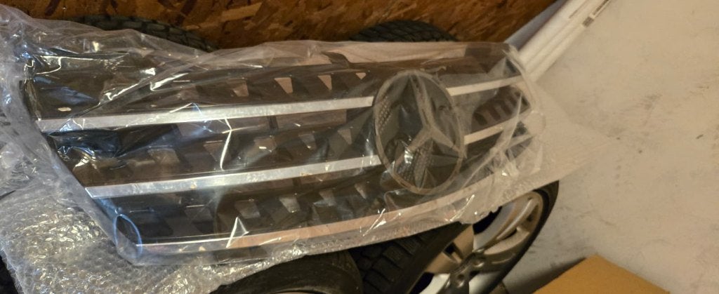 Mercedes ML W164 grille met ster – zwart/chroom – origineel, Auto-onderdelen, Gebruikt, Voor, Mercedes-Benz, Ophalen of Verzenden