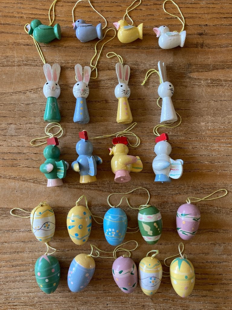 22x paashangers houten pasen hout hanger paasdecoratie, Ophalen of Verzenden, Zo goed als nieuw