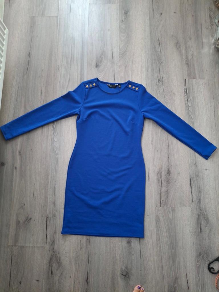 Kobaltblauwe jurk Dorothy Perkins met gouden knoopjes, Kleding | Dames, Maat 38/40 (M), Blauw, Ophalen of Verzenden, Zo goed als nieuw