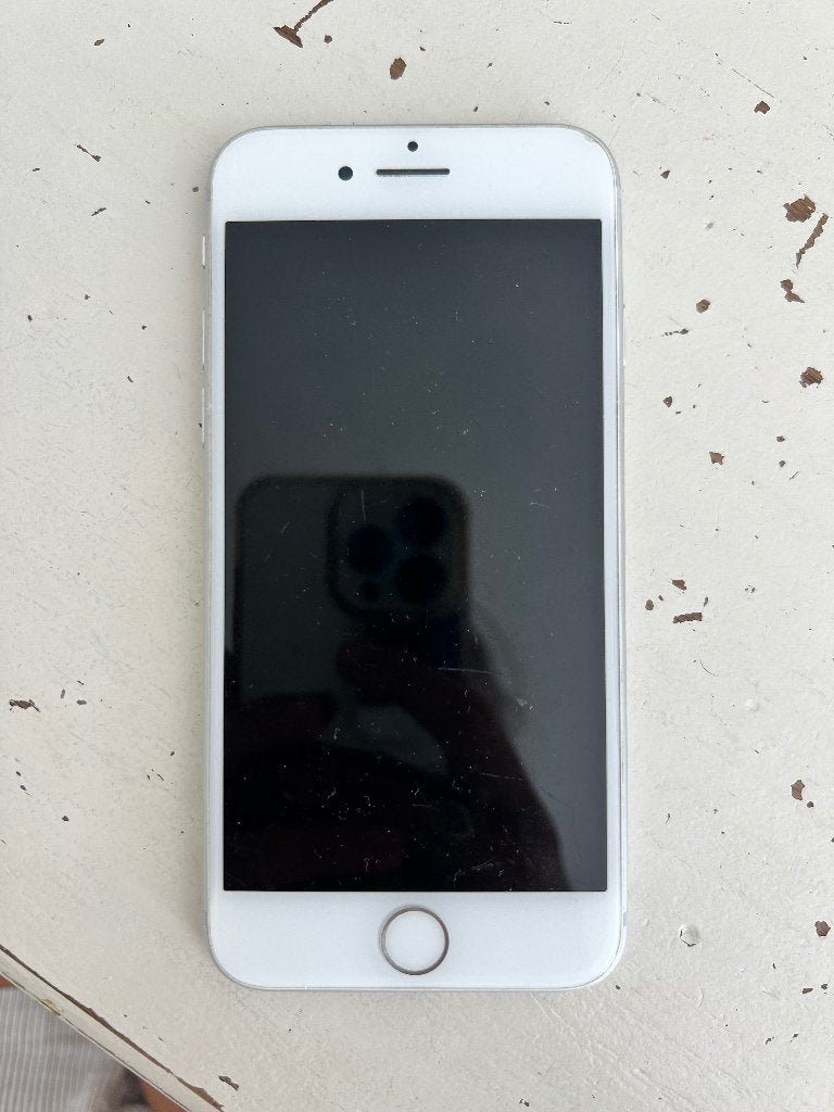 iPhone 8 64GB Wit – defect / voor onderdelen, Ophalen of Verzenden, 64 GB, Niet werkend, Zonder abonnement