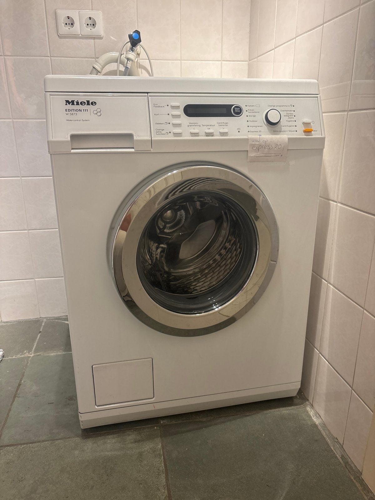 Miele Edition 111 W 3873 Wasmachine - Zo goed als nieuw, Witgoed en Apparatuur, Ophalen, Zo goed als nieuw, 85 tot 90 cm, 1200 tot 1600 toeren