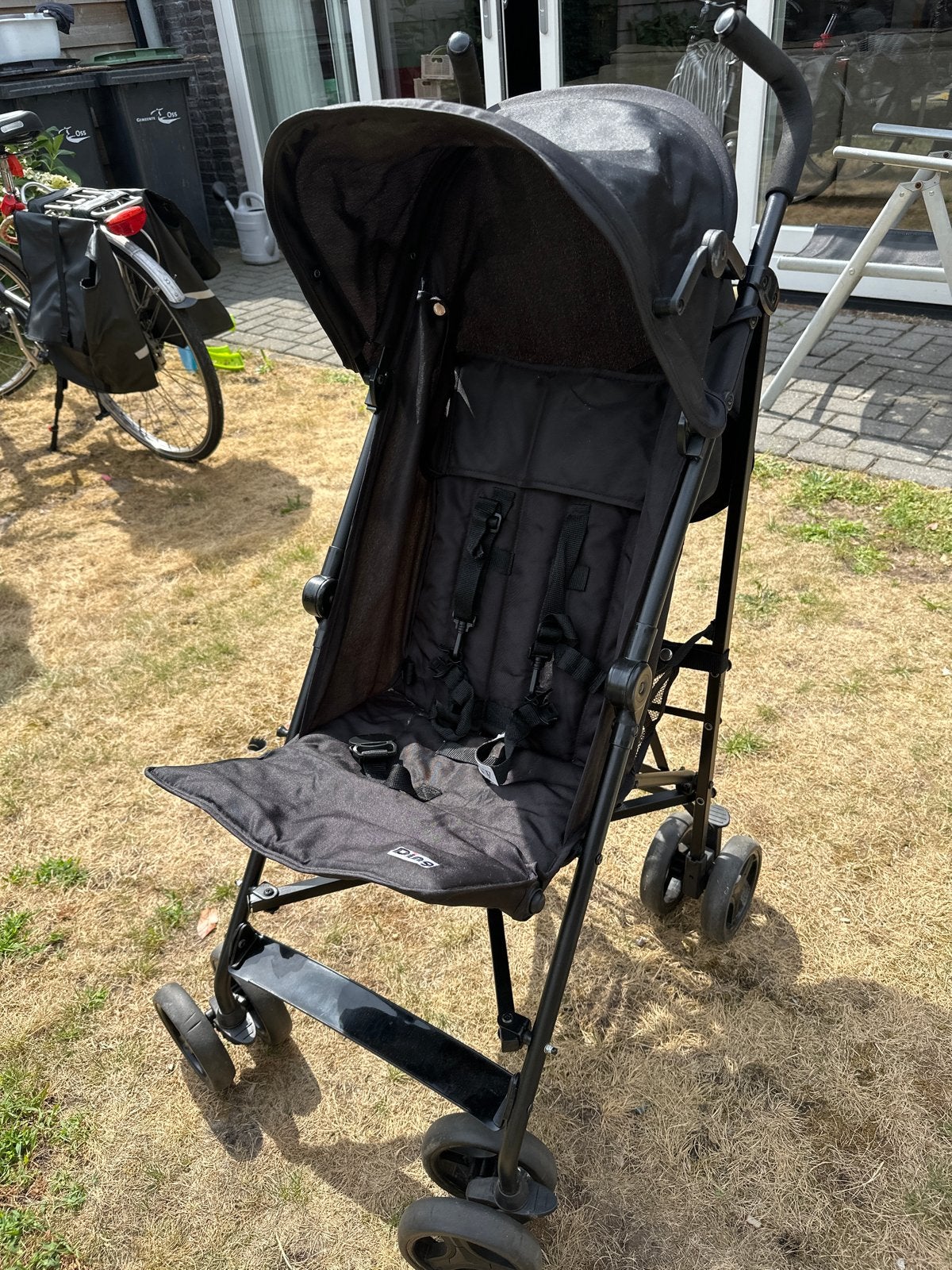 Zwarte buggy met verstelbare rugleuning en zonnekap, Ophalen, Gebruikt, Overige merken, Verstelbare rugleuning