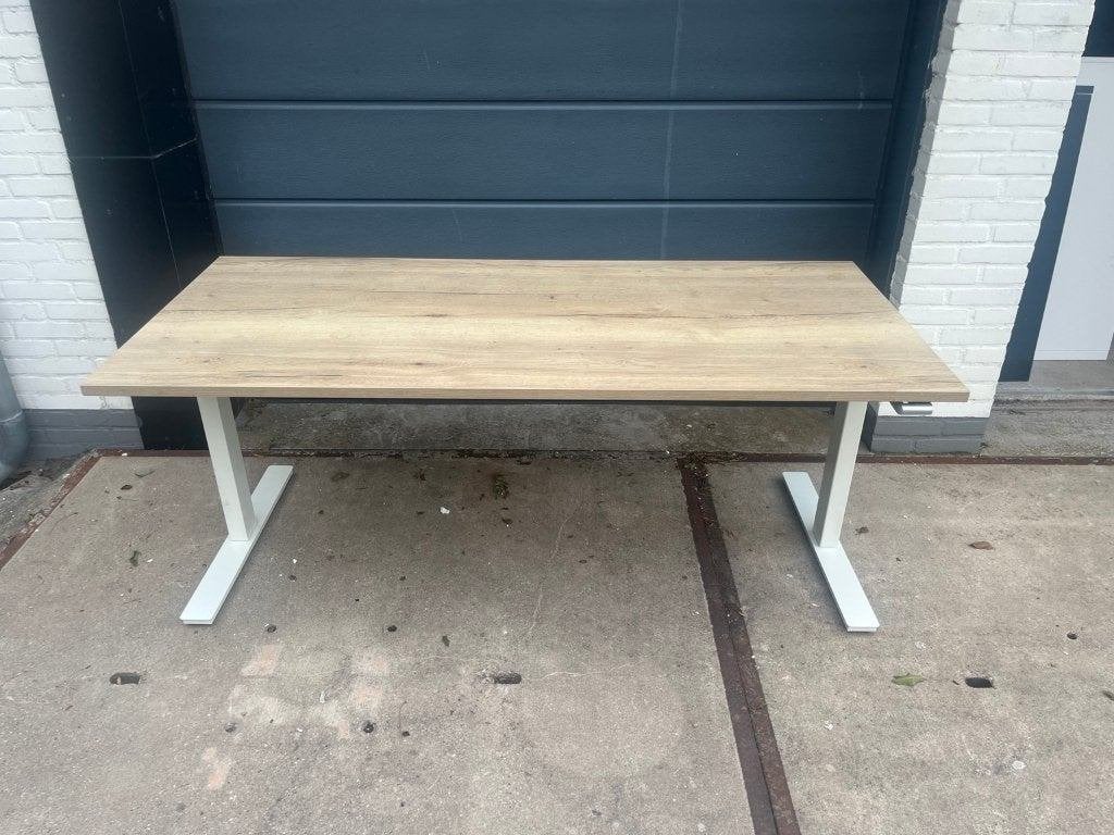 2 slingerbureaus 180x80 cm – nieuw frame, Ophalen, Zit-sta bureau, Gebruikt, 180 cm