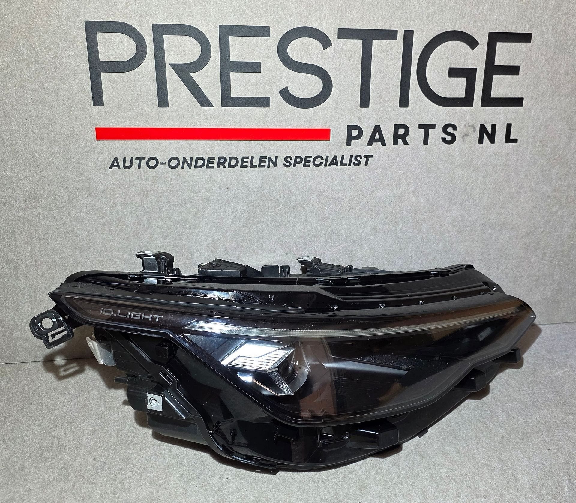 Koplamp VW Golf 8 VIII R IQ.LIGHT Facelift 5H1941060T Rechts, Gebruikt, -, Volkswagen, Ophalen of Verzenden