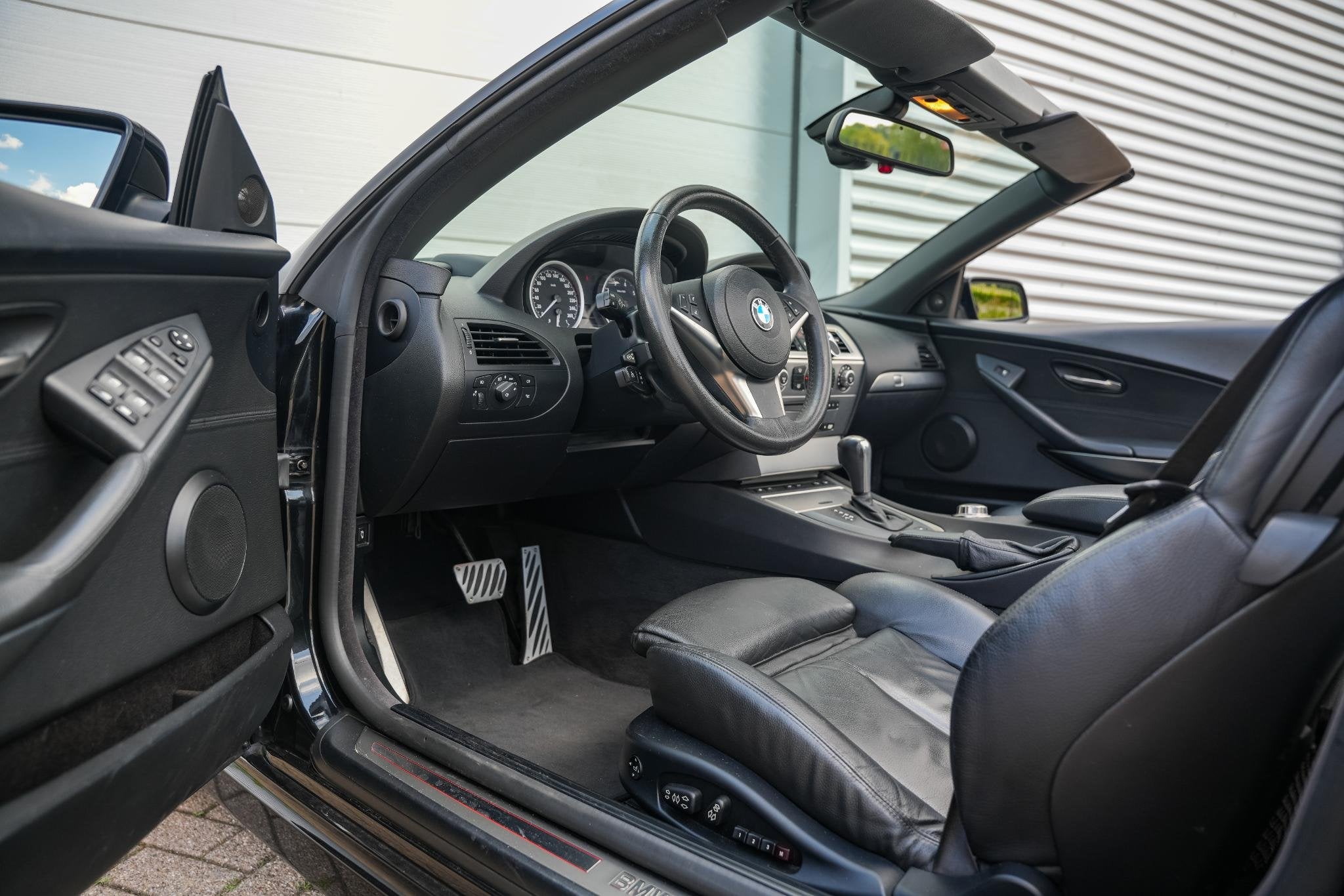 BMW 6-serie Cabrio 650i Automaat Navigatie PDC Cruise HUD Me, Auto's, Automaat, Achterwielaandrijving, Gebruikt, 4 stoelen