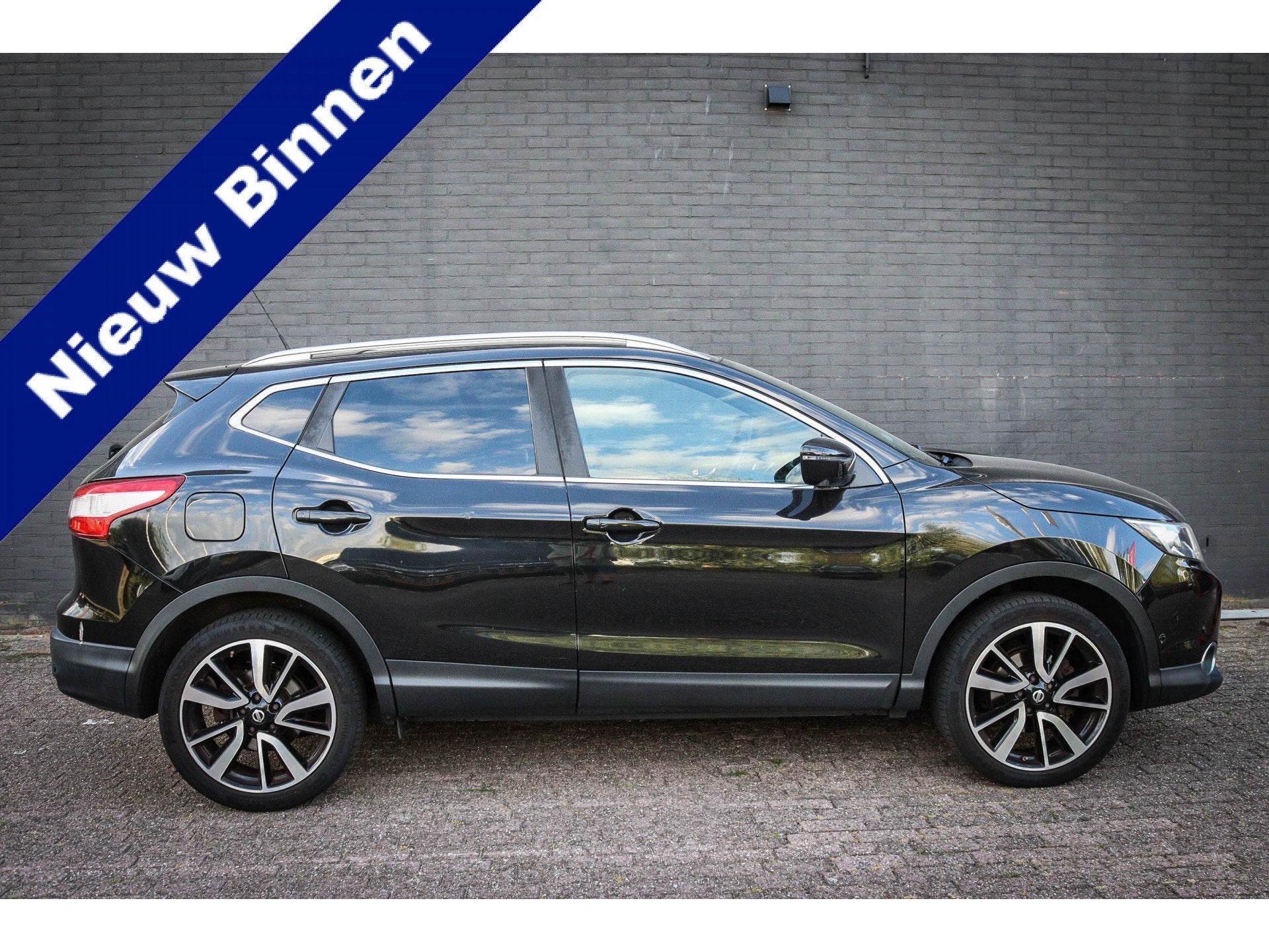 Nissan QASHQAI 1.2 Tekna Net binnen-Nu al te bezichtigen, Voorwielaandrijving, Gebruikt, 4 cilinders, 116 pk
