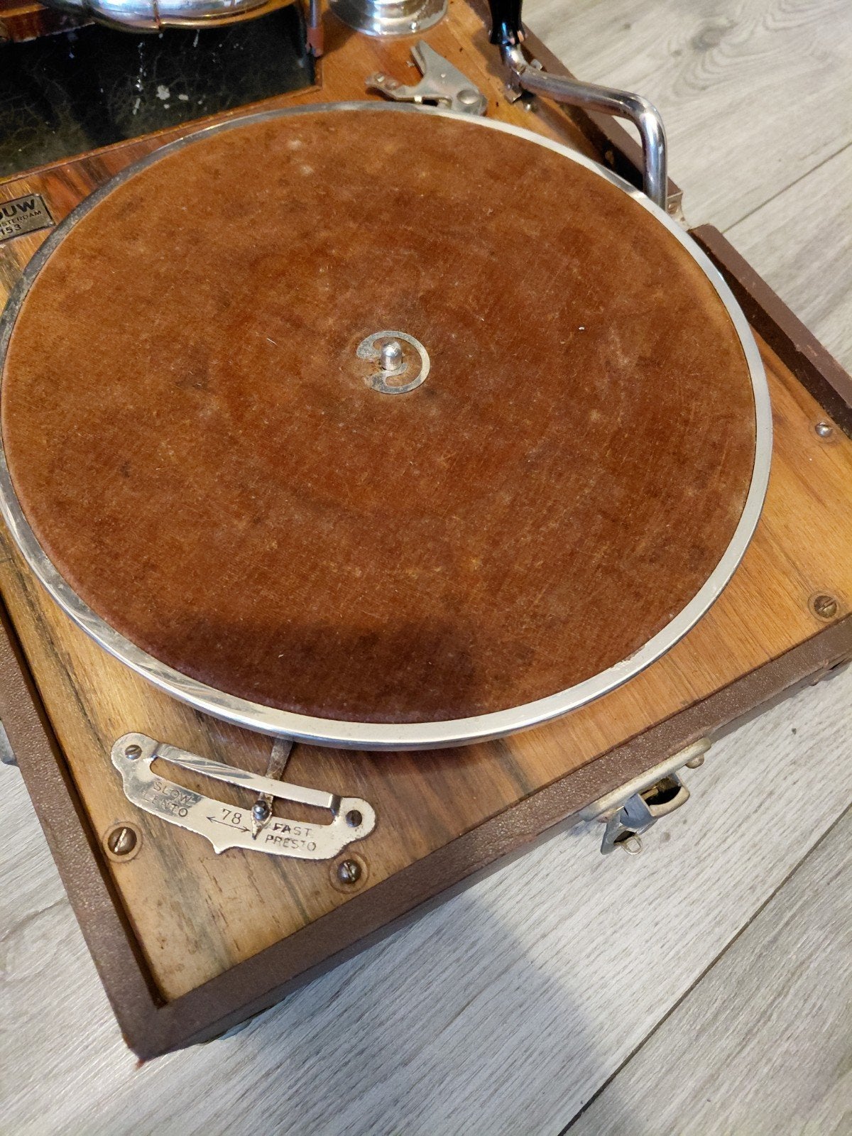 Foto 3 van Thorens  Gramophone valise