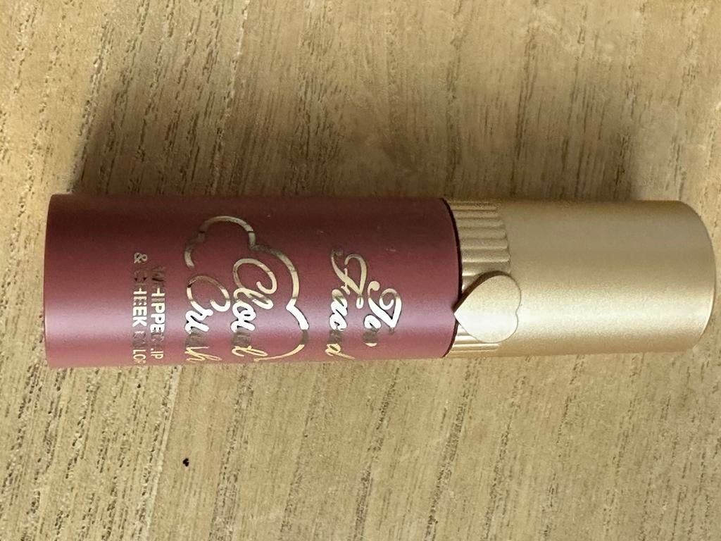 too Faced lip en cheeck, Verzenden, Zo goed als nieuw, Roze, Lippen