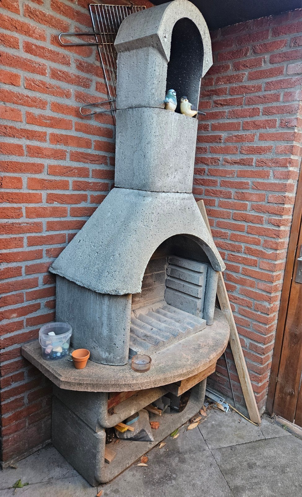 Betonnen buitenhaard / barbecue - zelf demonteren, Ophalen, Gebruikt