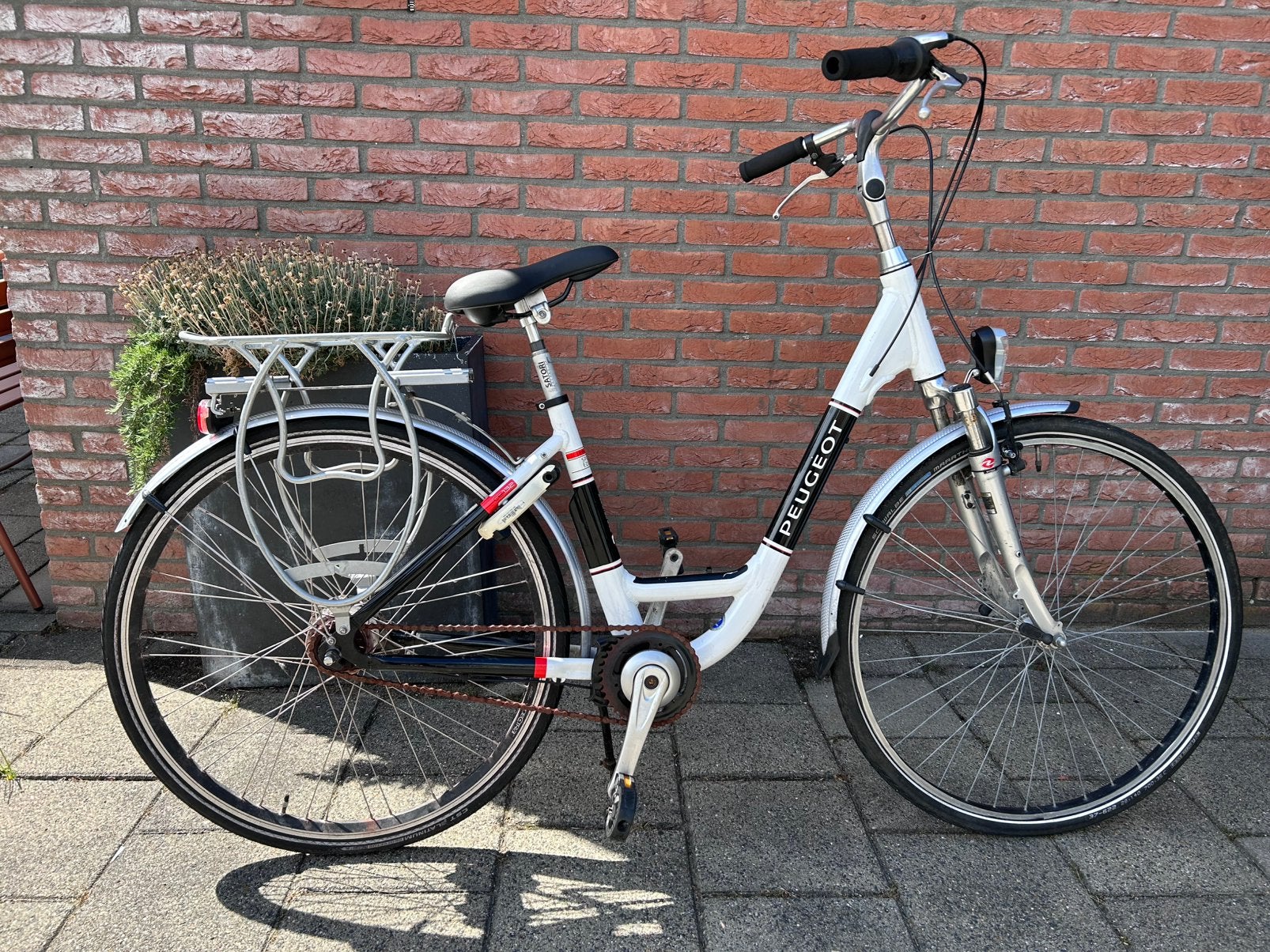 28” Peugeot damesfiets met 7 versnellingen, Gebruikt, Versnellingen, Trommelrem, Ophalen