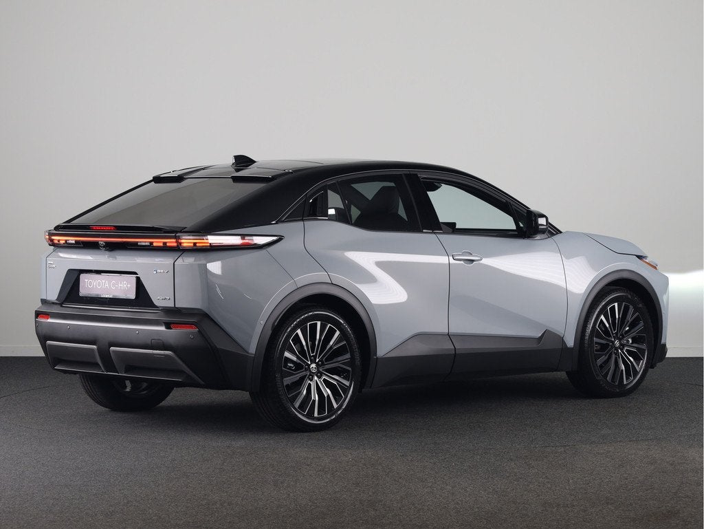 Toyota C-HR+ Executive AWD 77 kWh *NIEUW* | Direct leverbaar, Auto's, Toyota, Automaat, 12 maanden, Automatische klimaatregeling