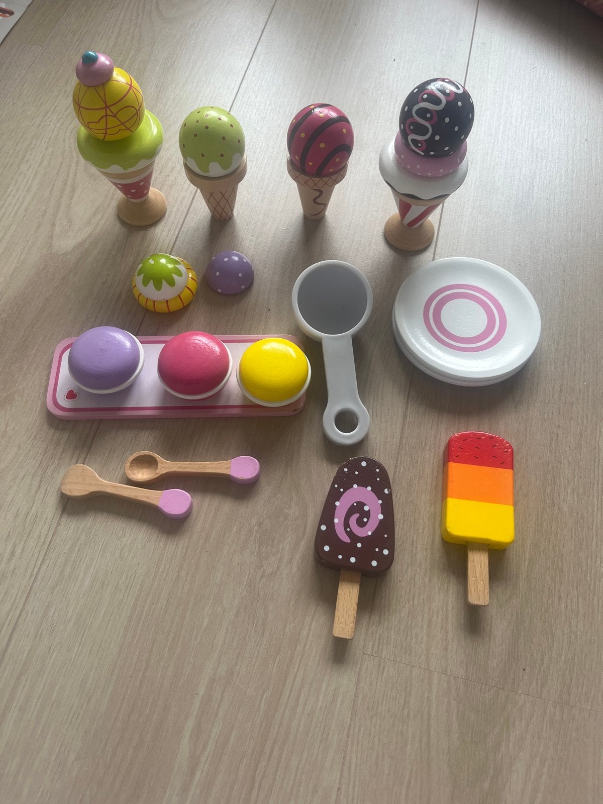 Houten speelgoed ijsset met diverse ijsjes, Ophalen, Gebruikt, Overige typen
