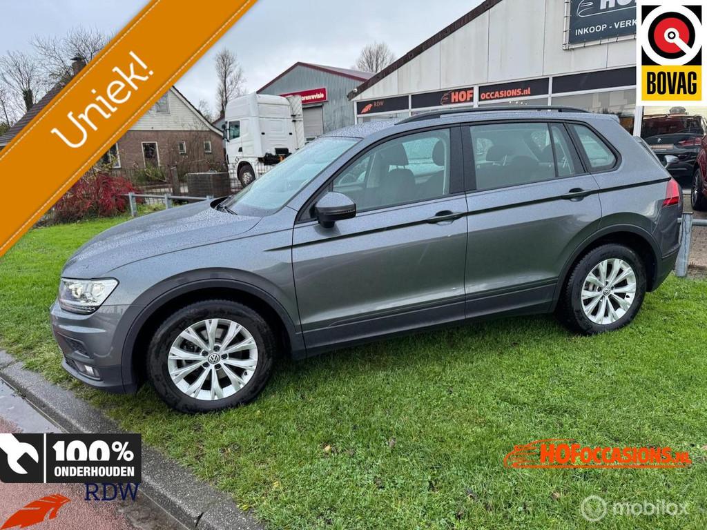 Volkswagen Tiguan 1.5 TSI Comfortline 150pk NAVI/PDC/STOELVE, Voorwielaandrijving, Stof, Zwart, 4 cilinders