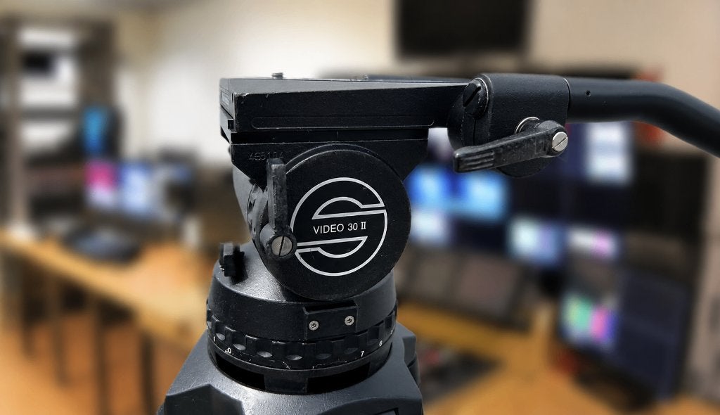 Sachtler Video 30II + CF150 carbon statief met Kata tas, Audio, Tv en Foto, Fotografie | Statieven en Balhoofden, Ophalen of Verzenden