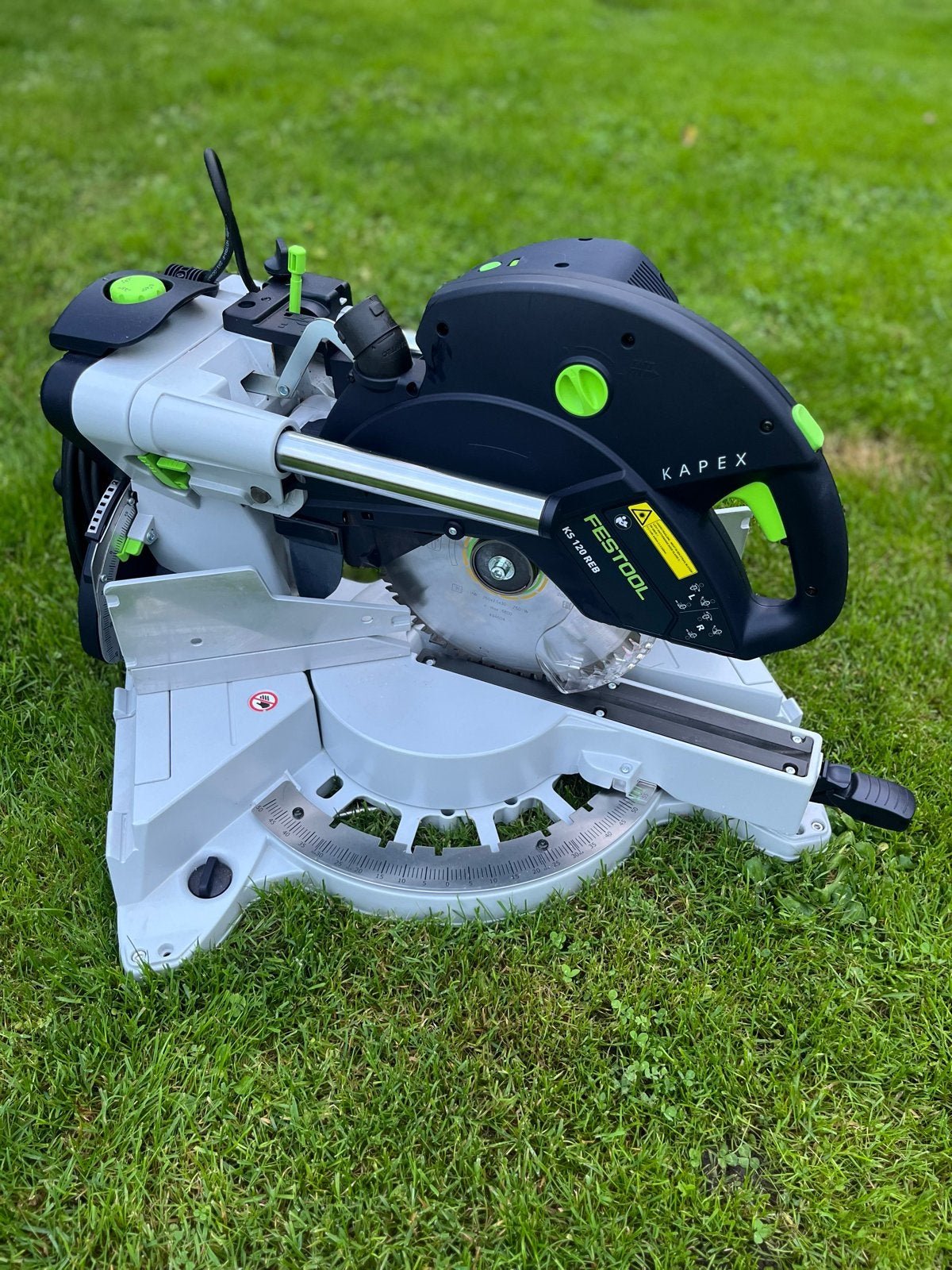 Foto 2 van Festool Kapex KS 120 REB Afkortzaag - Zo goed als nieuw