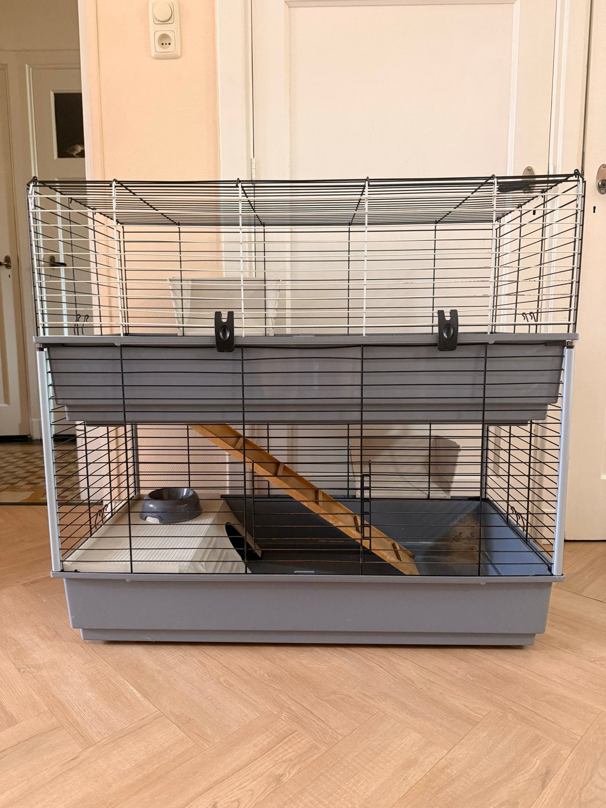 Ferplast knaagdier - konijn - cavia kooi. 2 verdiepingen, Dieren en Toebehoren, Ophalen, Gebruikt, Kooi, Cavia