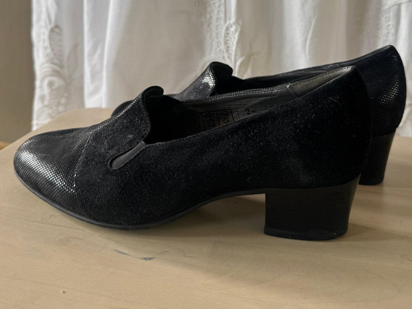 Picardi echt leren/ suede schoentje zwart maat 2,5, Kleding | Dames, Schoenen met lage hakken, Zwart, Ophalen of Verzenden, Zo goed als nieuw
