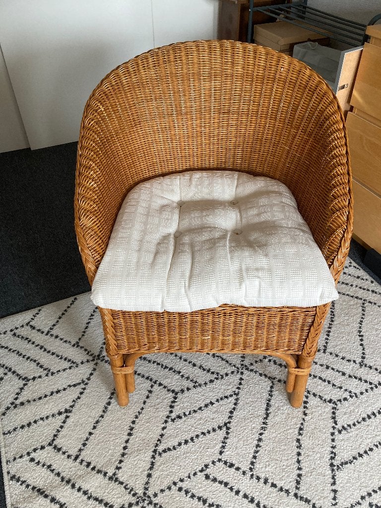 Rieten fauteuil met kussen, Ophalen, Minder dan 75 cm, Riet of Rotan, Zo goed als nieuw