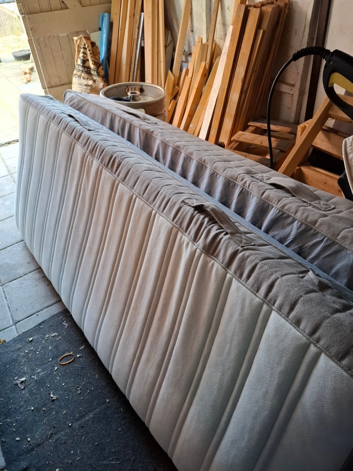 2x IKEA Hamarvik matrassen 90x200cm met verbindingsband, Huis en Inrichting, Slaapkamer | Matrassen en Bedbodems, Ophalen, Gebruikt