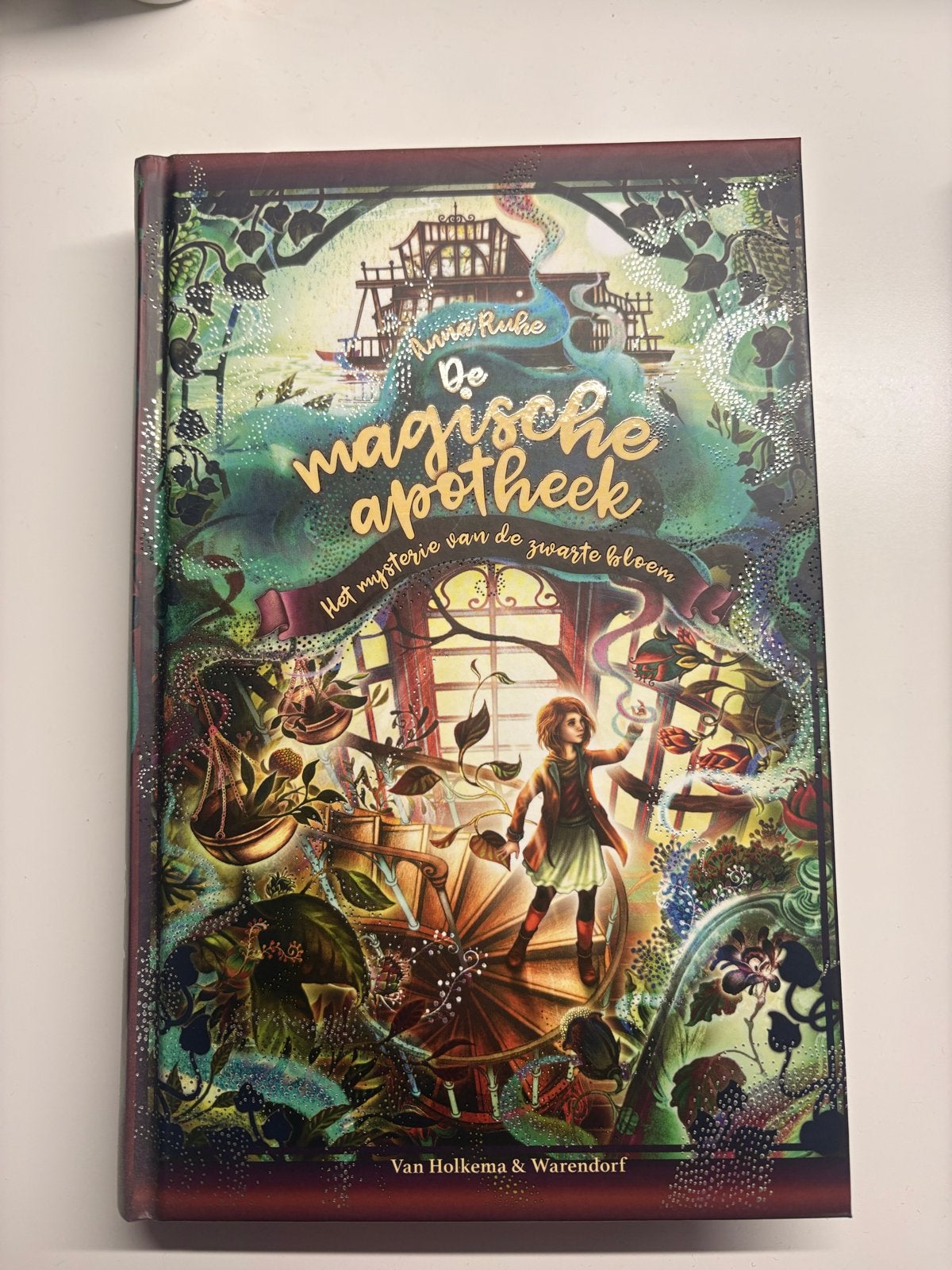 De Magische Apotheek deel 2 Het mysteri van de zwarte bloem, Boeken, Ophalen of Verzenden, Zo goed als nieuw