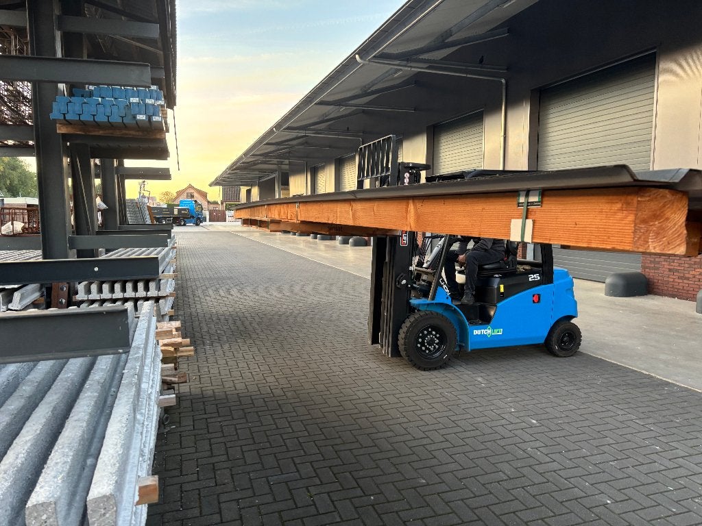 Douglas balken, Ophalen, Nieuw, 250 cm of meer, Palen