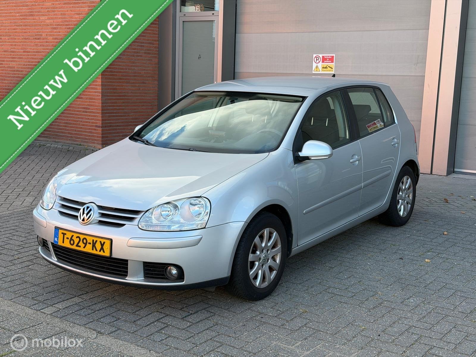 Volkswagen Golf 1.4 Trendline️Airco️Apk️, Voorwielaandrijving, Stof, Gebruikt, 4 cilinders