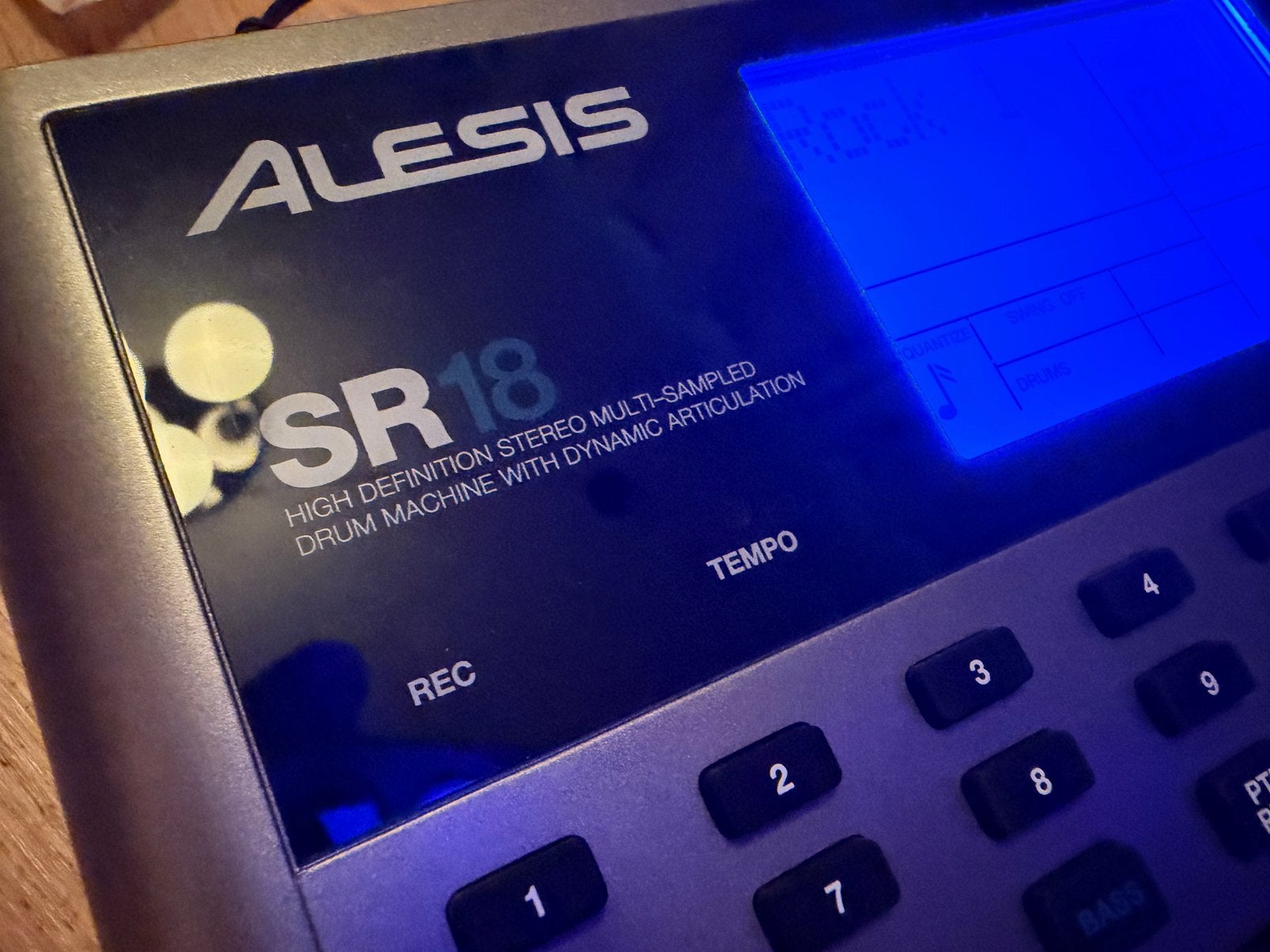 Alesis SR-18 drumcomputer - Perfect voor studio en live, Ophalen of Verzenden, Zo goed als nieuw, Overige merken
