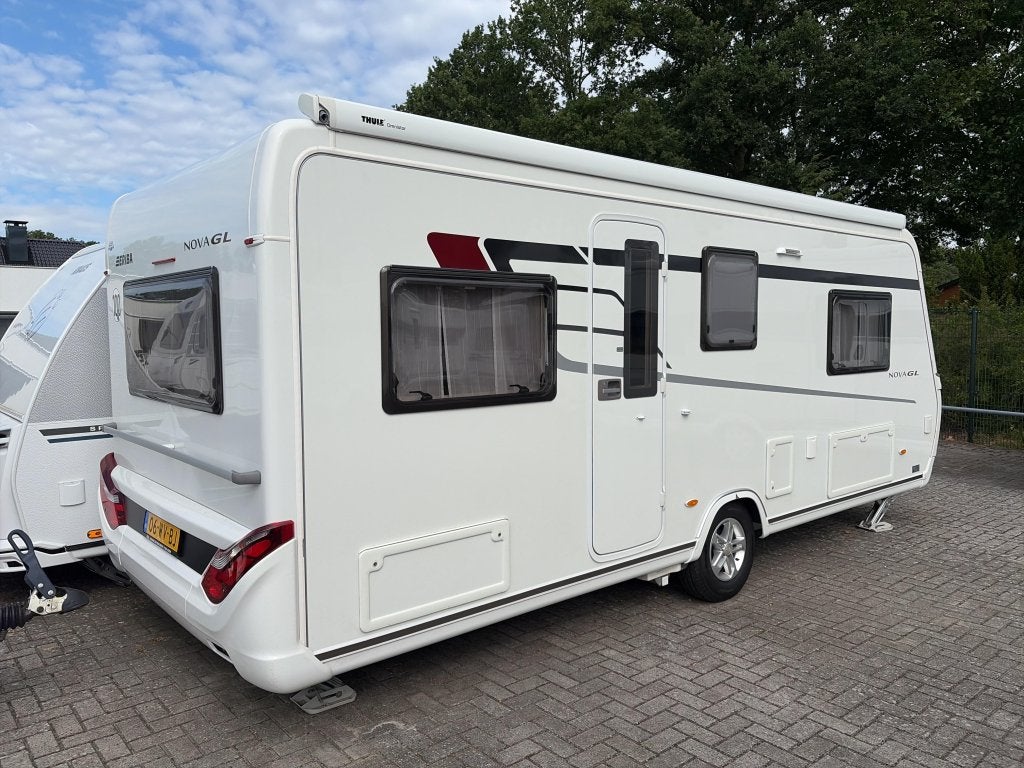Eriba Nova 530 GL Zeer compleet!!!, Caravans en Kamperen, Caravans, Rondzit, Schokbreker, Bedrijf, Eriba