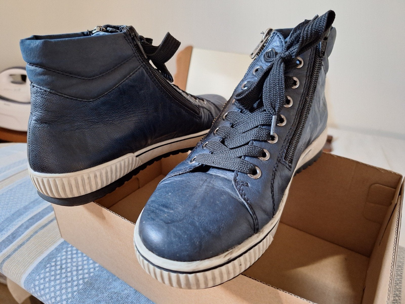 donkerblauwe schoenen, Ophalen, Zo goed als nieuw, Blauw, Sneakers of Gympen