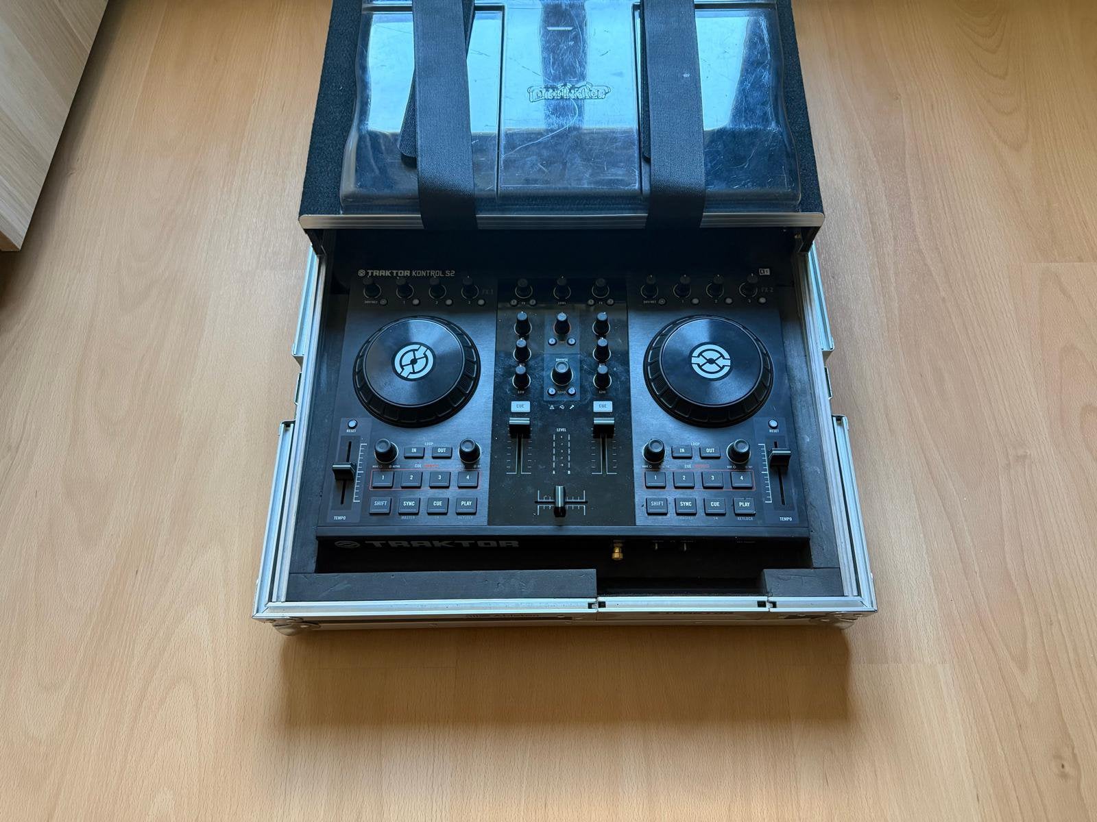 DJ set nerk Traktor, Ophalen of Verzenden, Gebruikt, Dj-set, Overige merken