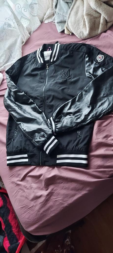Leuk moncler zomer jas maat m, Ophalen of Verzenden, Zo goed als nieuw, Maat 48/50 (M), Zwart