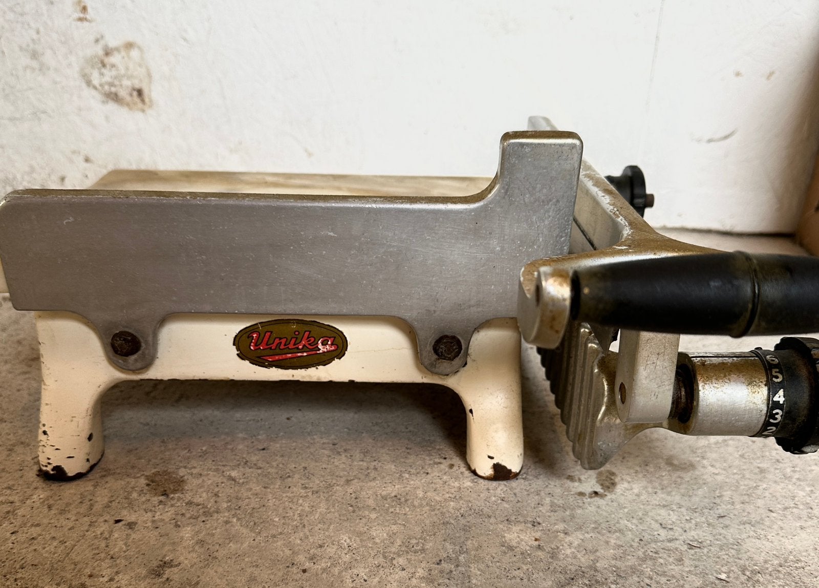 Vintage Unika snijmachine. Decoratie, Ophalen