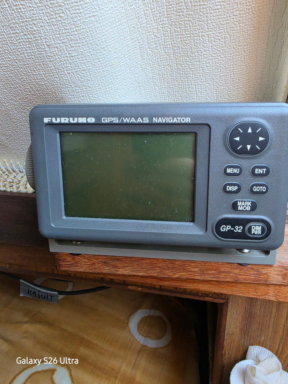 Furuno GP-32 GPS/WAAS Navigator met alle kabels en standaard, Watersport en Boten, Navigatiemiddelen en Scheepselektronica, Ophalen of Verzenden