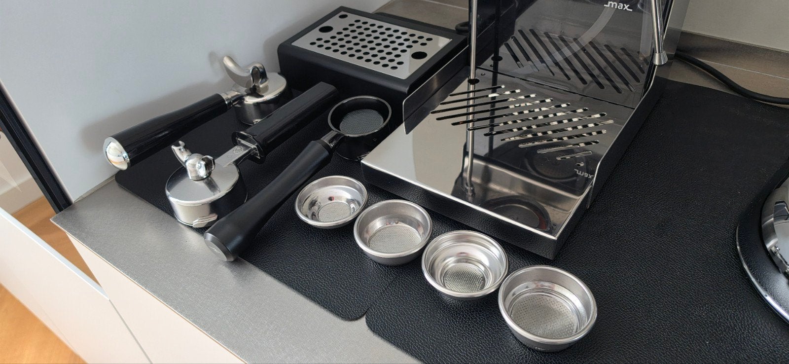 Gaggia Classic Pro (incl. PID, 9 bar spring en accessoires), Ophalen, Zo goed als nieuw, Espresso apparaat