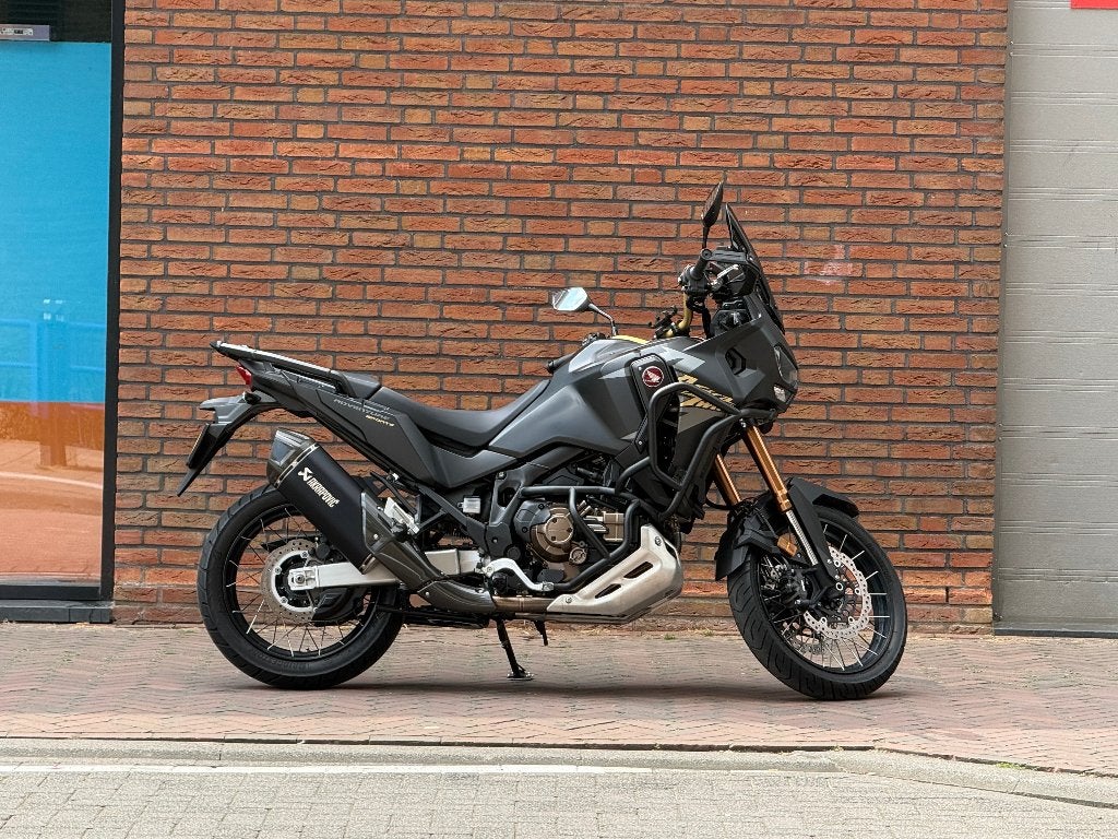 Honda Africa Twin Adventure Sports ES DCT | 2024 Akrapovič, 2 cilinders, Motorrijbewijs A, Meer dan 35 kW, Toermotor