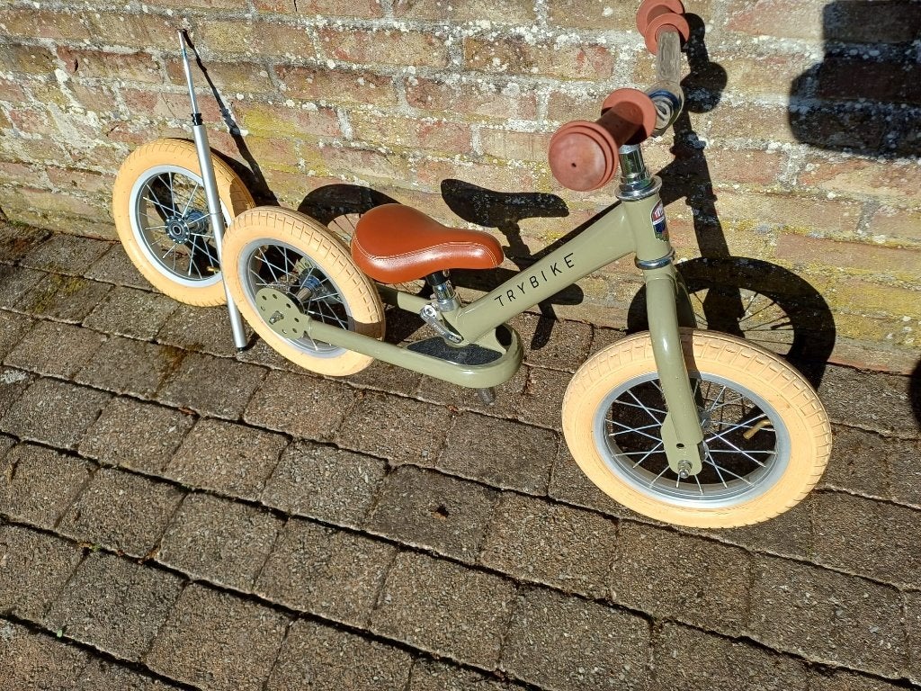 Trybike driewieler en loopfiets, Ophalen, Zo goed als nieuw, Verstelbare zitting
