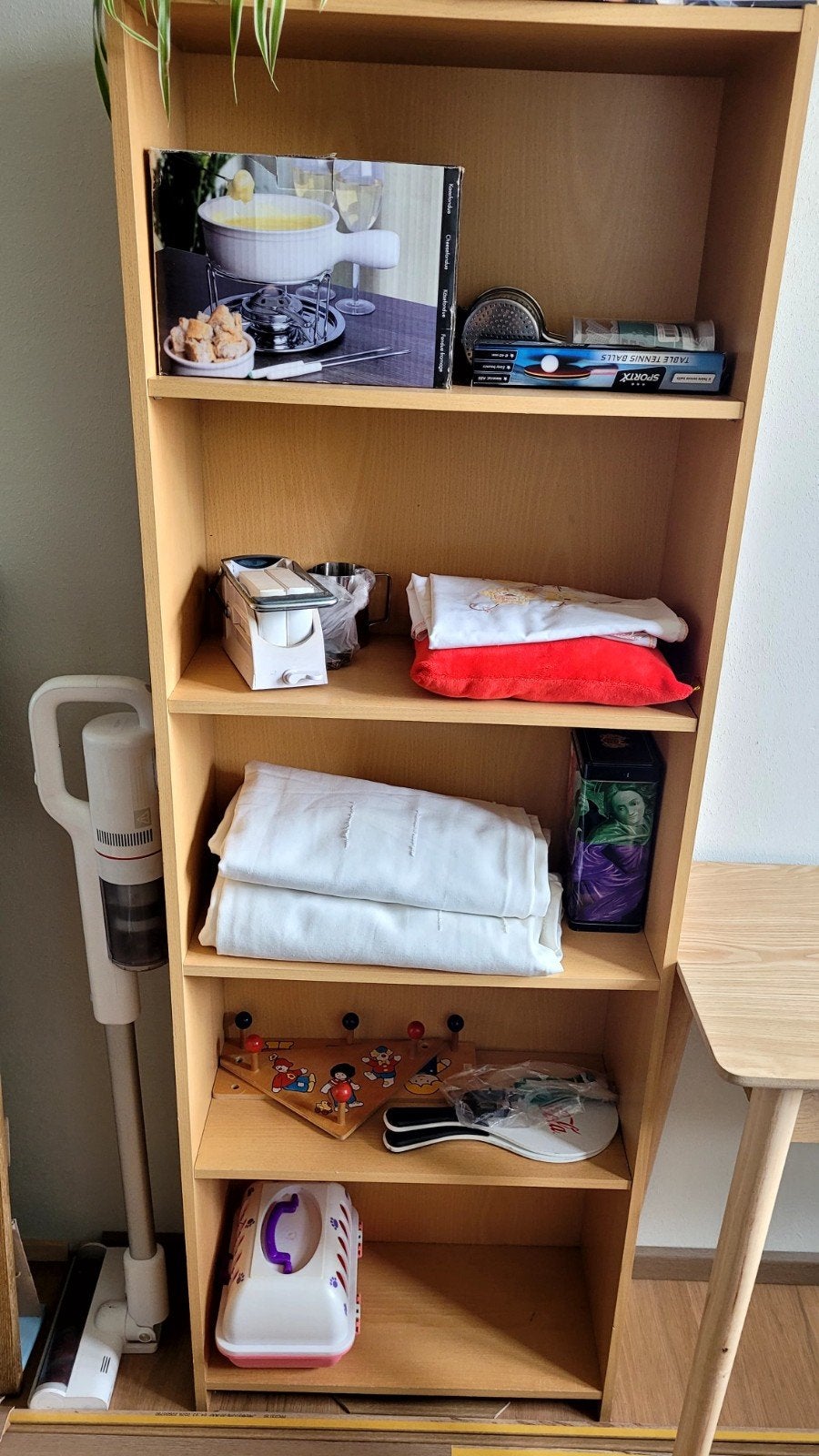 Billie kast ikea gratis, Gebruikt, Minder dan 100 cm, 25 tot 50 cm, 50 tot 100 cm