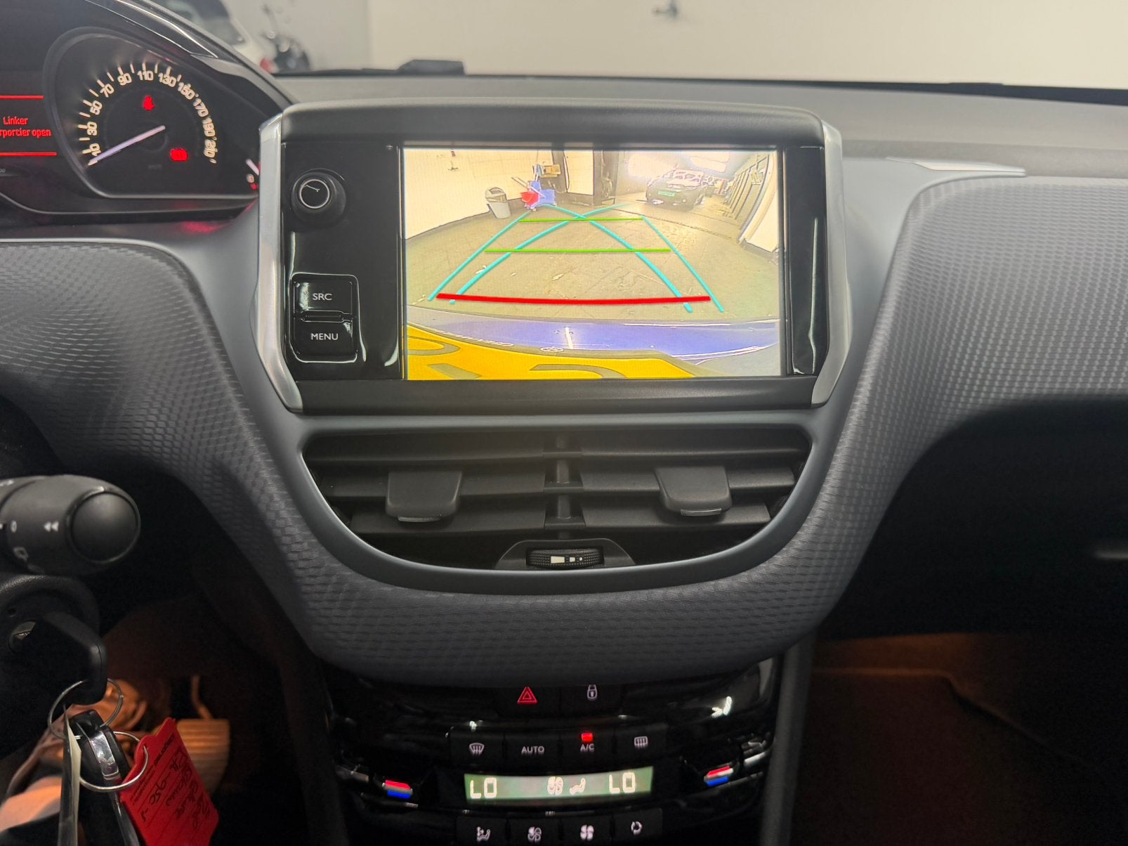 Foto 13 van Peugeot 208 1.2 VTI 81KW/110PK 5-D 2017 bezorgen mogelijk!!