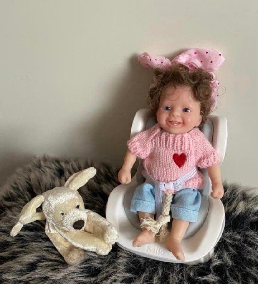 Siliconen Prematuur baby popje van 15 cm. 🥰, Verzamelen, Poppen, Verzenden, Zo goed als nieuw, Babypop, Levensecht of Reborn